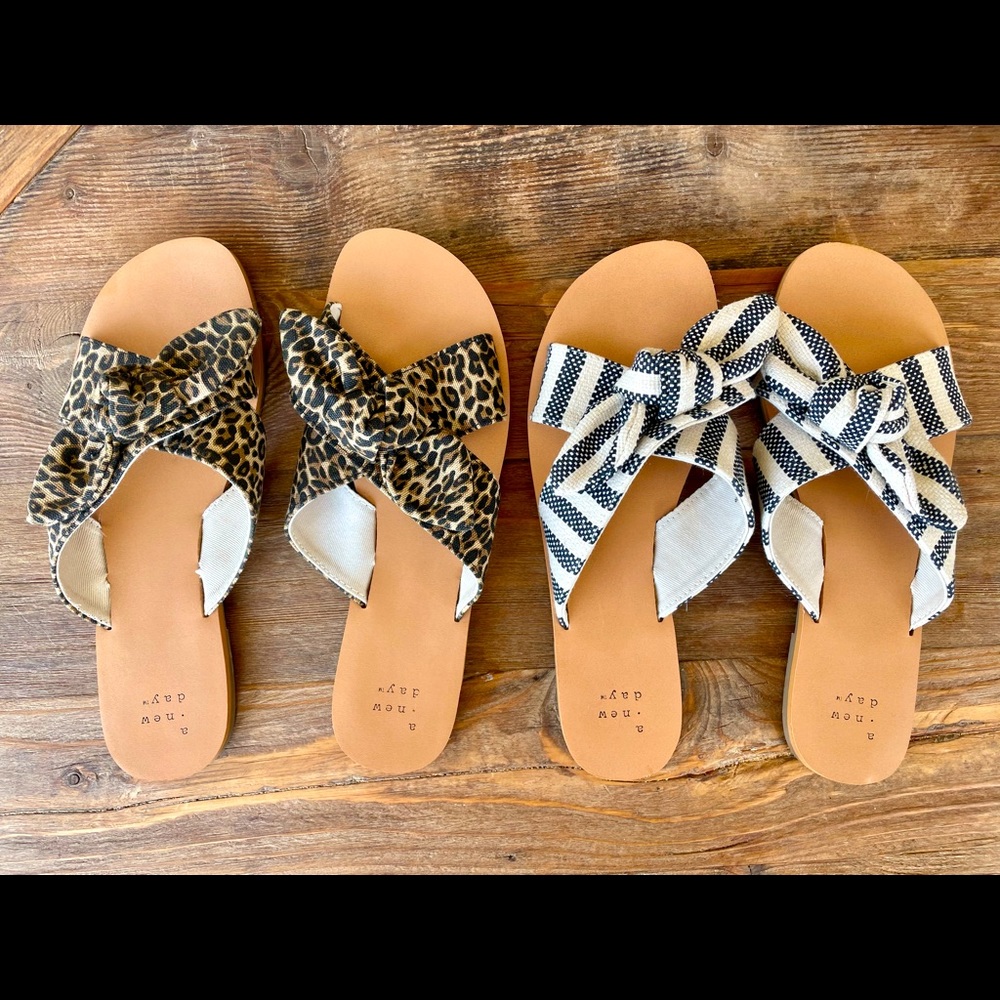 Sandals, slides